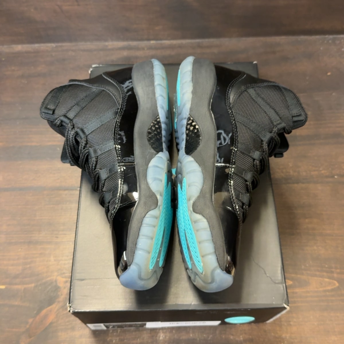 Jordan 11 Retro Gamma Blue (2025) (GS) - Image 5
