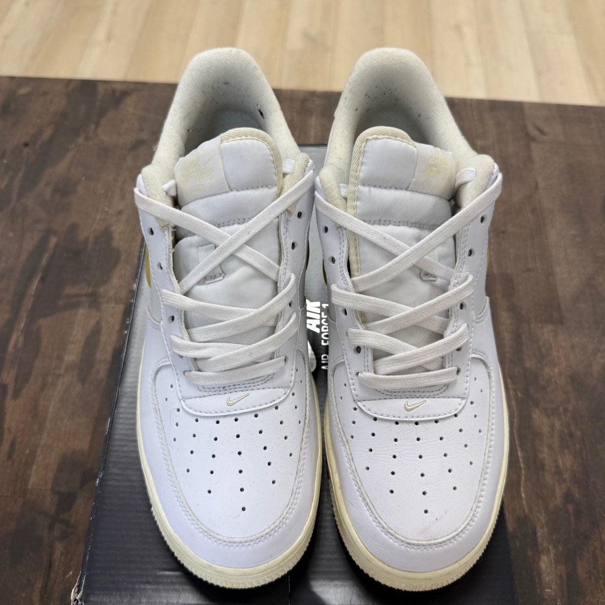 Nike Air Force 1 Low '07 Jewel Pale Vanilla - Image 2
