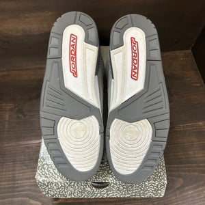 Jordan 3 Retro Cool Grey (2021) - Image 6