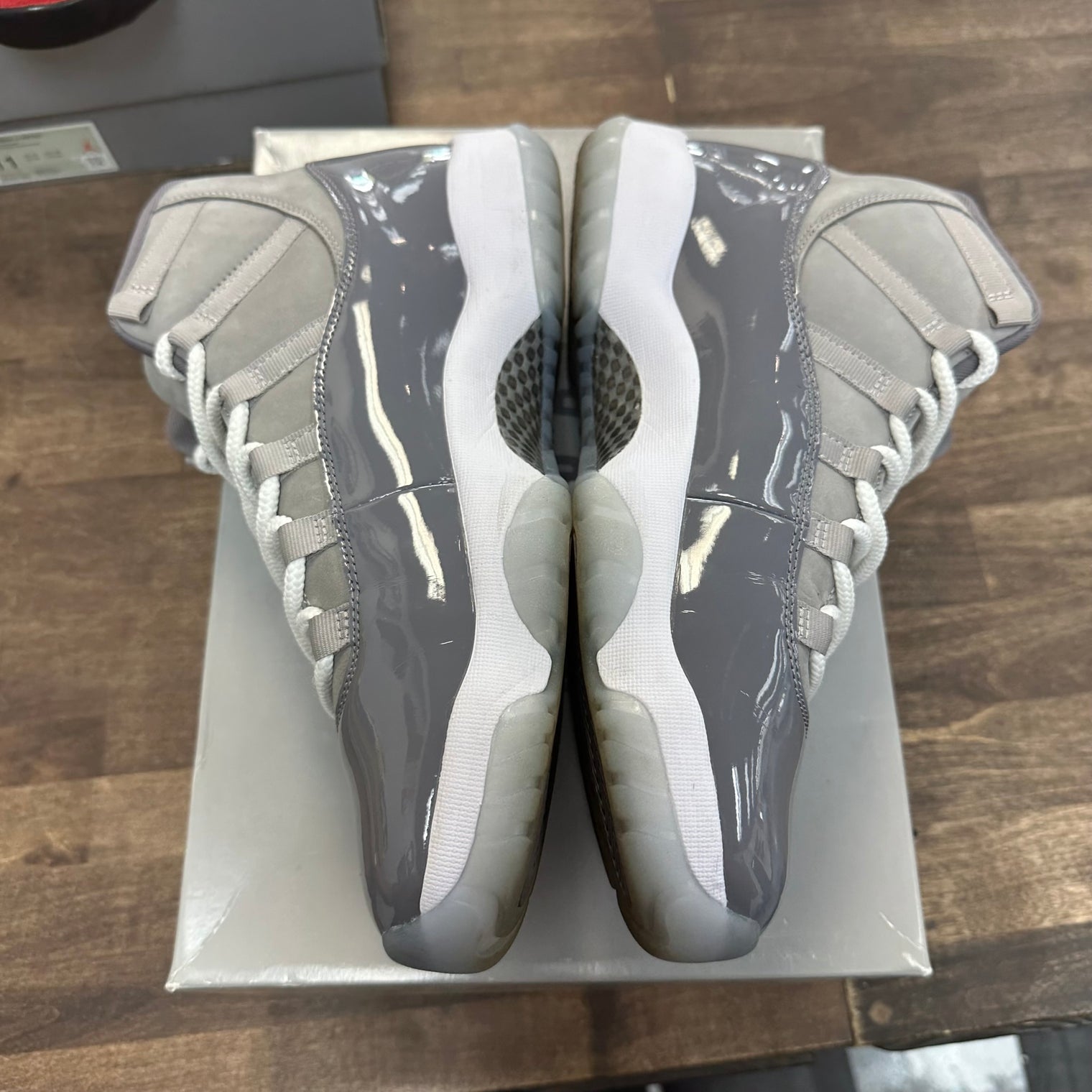 Cool Grey Jordan 11 (USED)