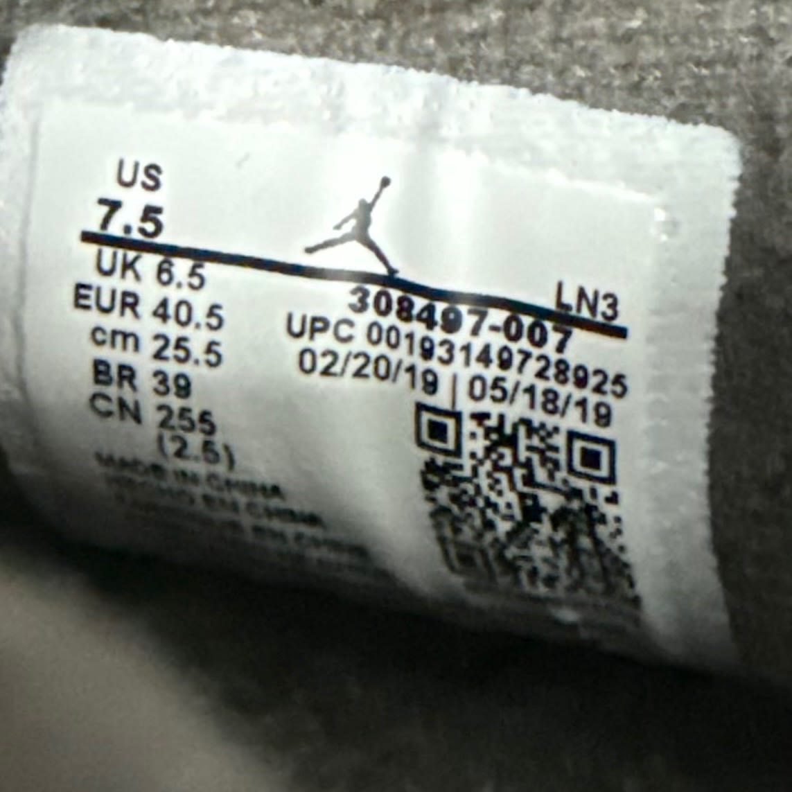 Jordan 4 Retro Cool Grey (2019) Size 7.5 (Pre-Owned) - aux