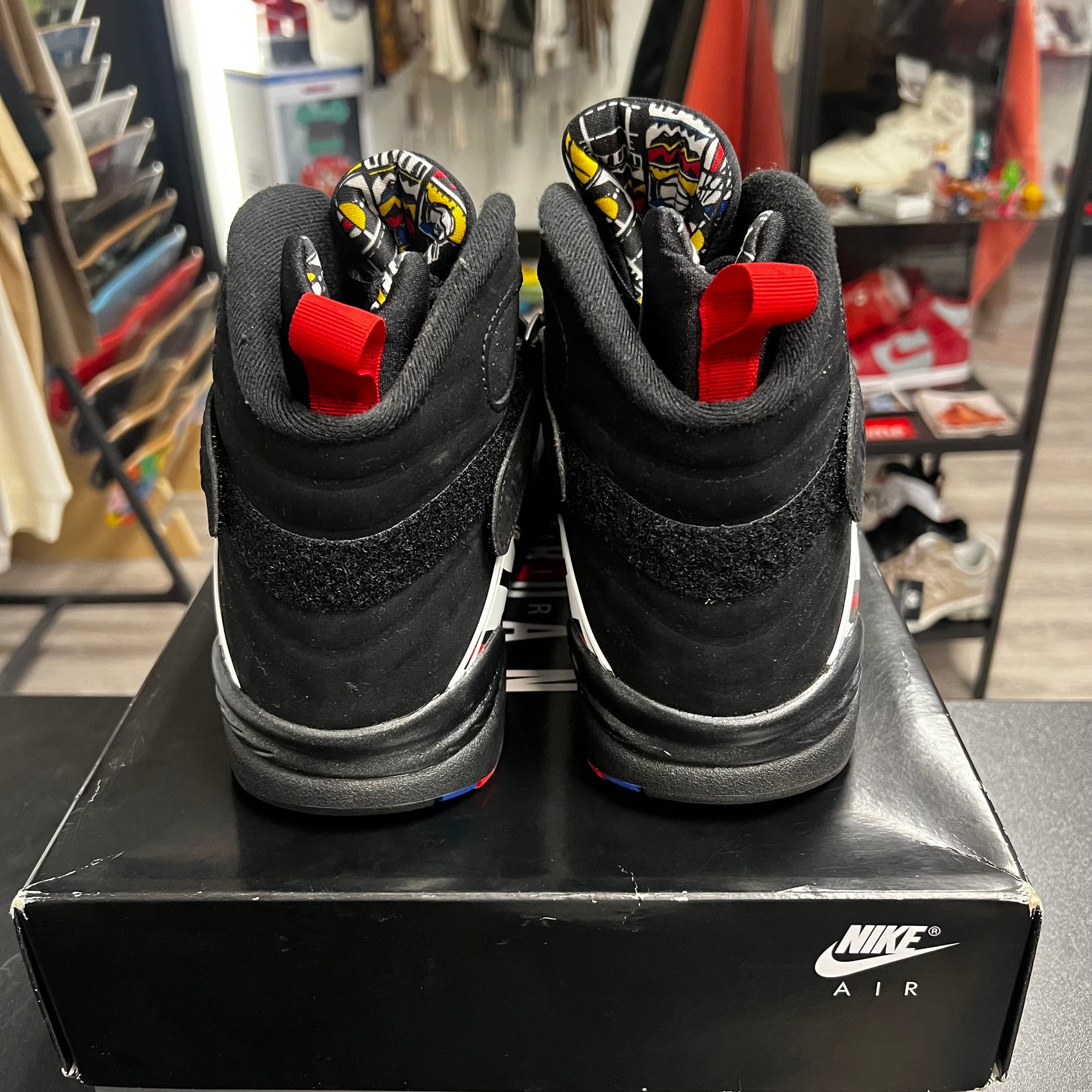 Playoff Jordan 8 Retro