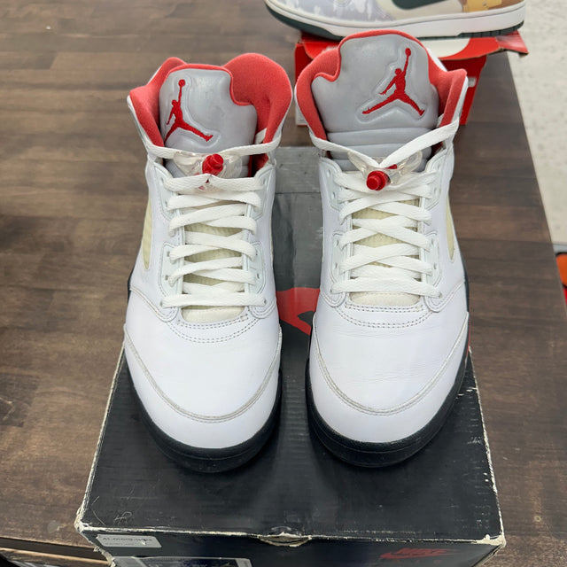 Fire Red Jordan 5 (USED)