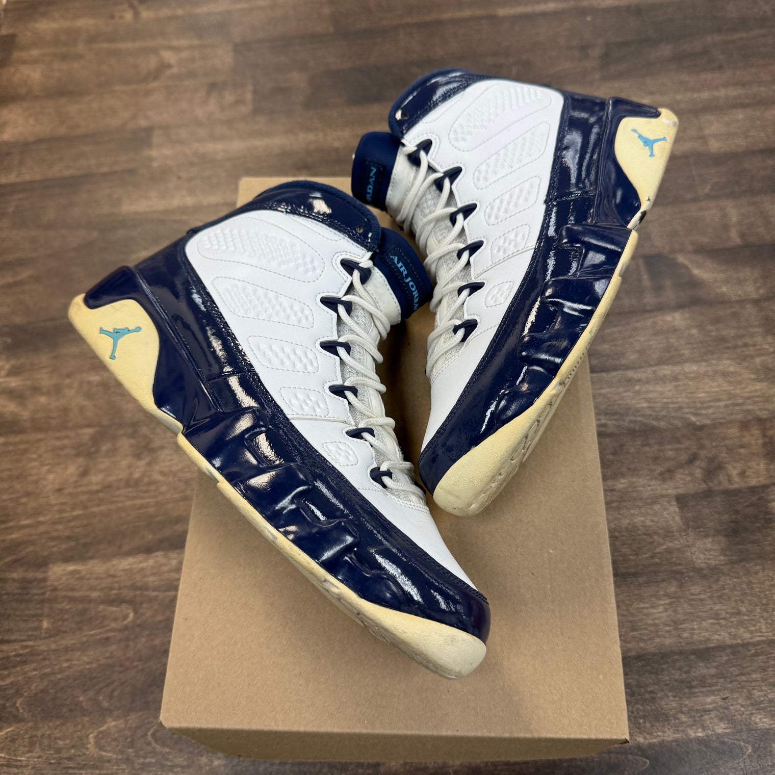 Pearl UNC Jordan 9 (USED,No Box)