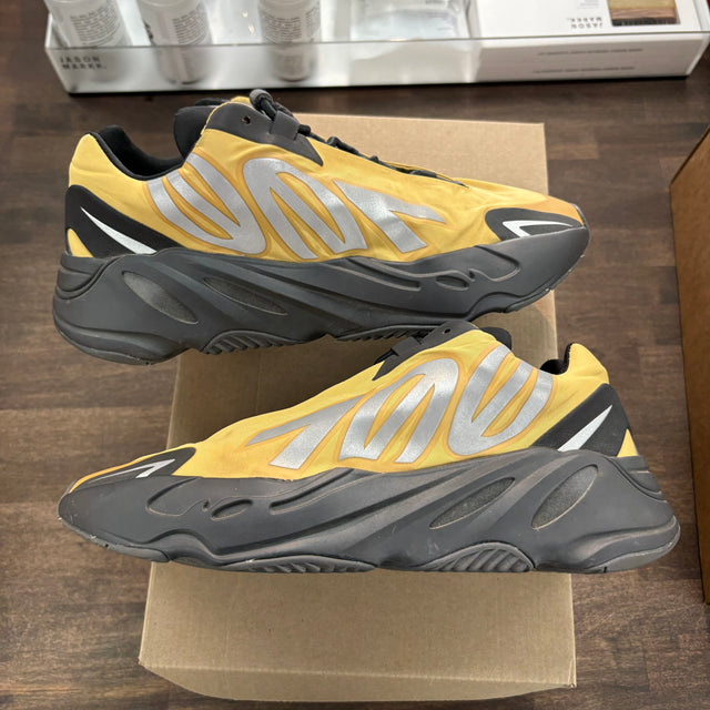 Honey Flux Yeezy 700 MNVN (USED, No Box)