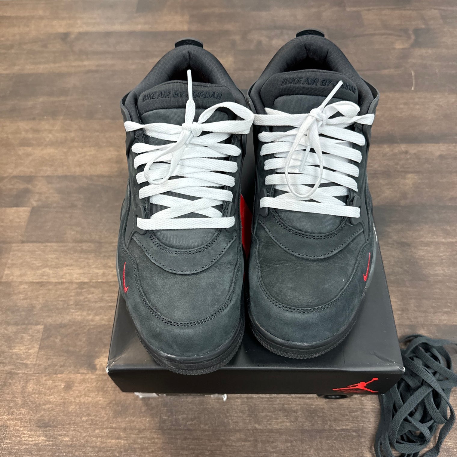 Jordan 4 RM Driveway Grey (USED)
