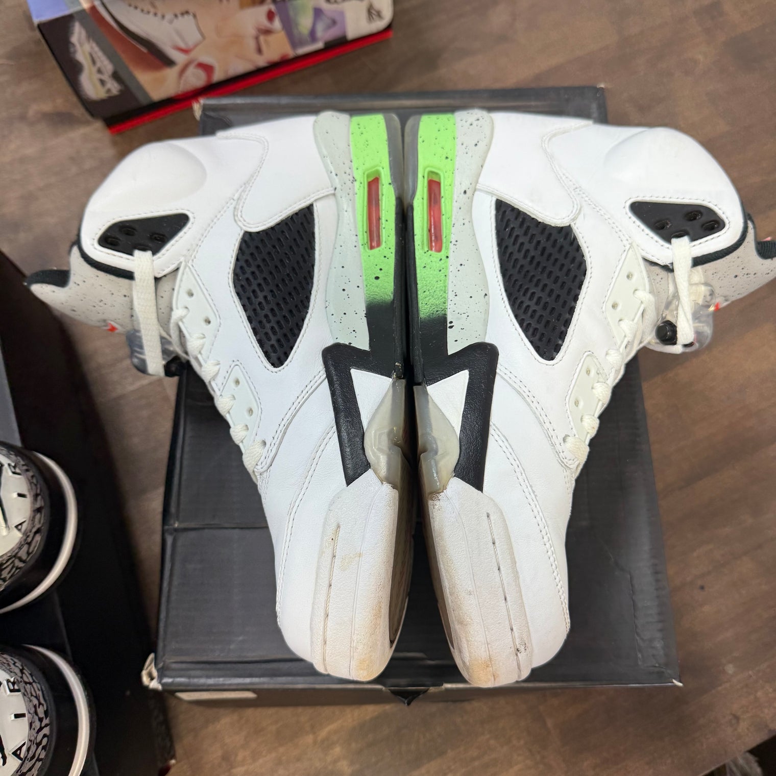 Poison Jordan 5 Retro (USED)