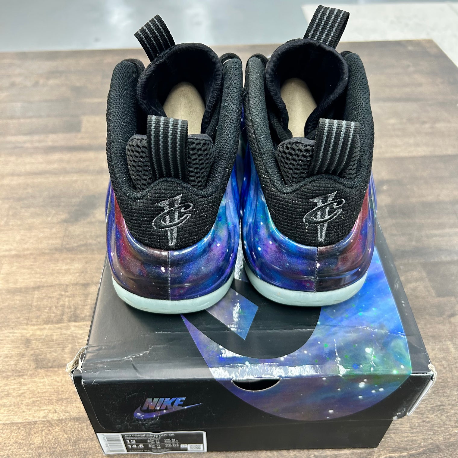 Galaxy Foamposite One (USED)