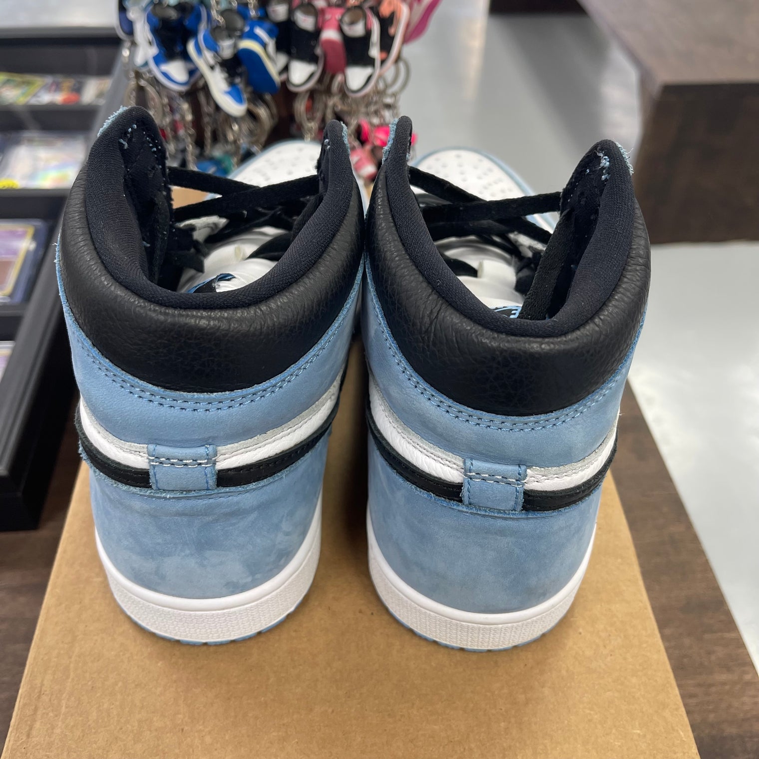University Blue White Jordan 1 High (USED,No Box)