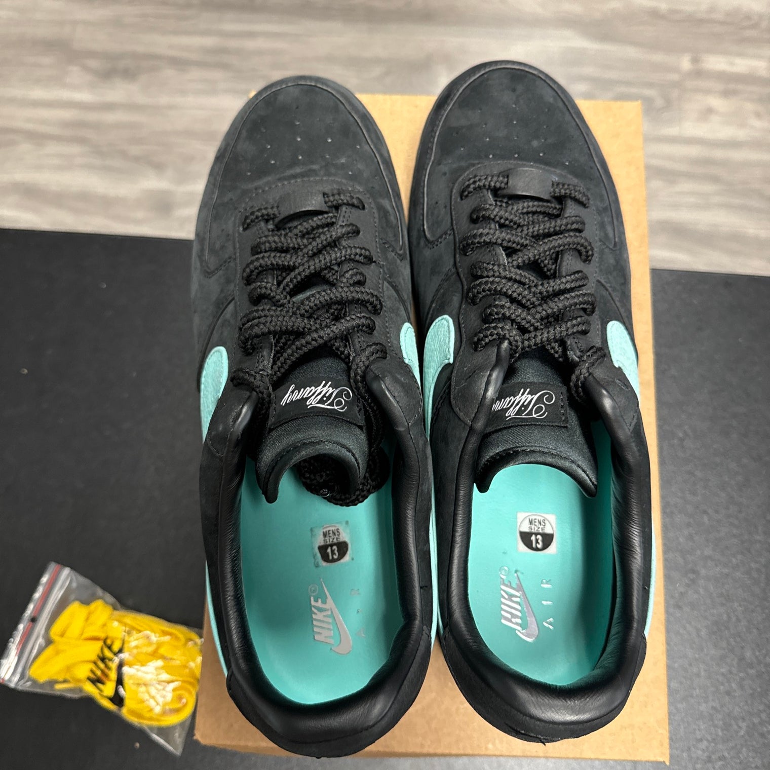 Tiffany Air Force 1 (USED, no box)