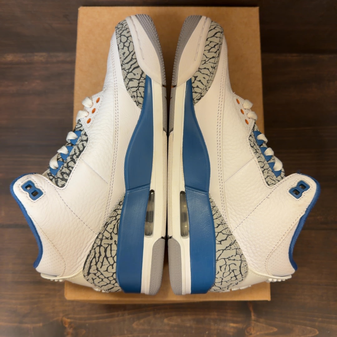 Jordan 3 Retro Wizards Size 7 (Pre-Owned) - Image 5