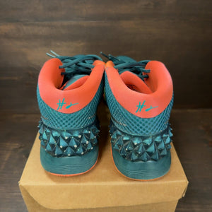 Nike Kyrie 1 Venus Flytrap Size 13 (Pre-Owned) - Image 4