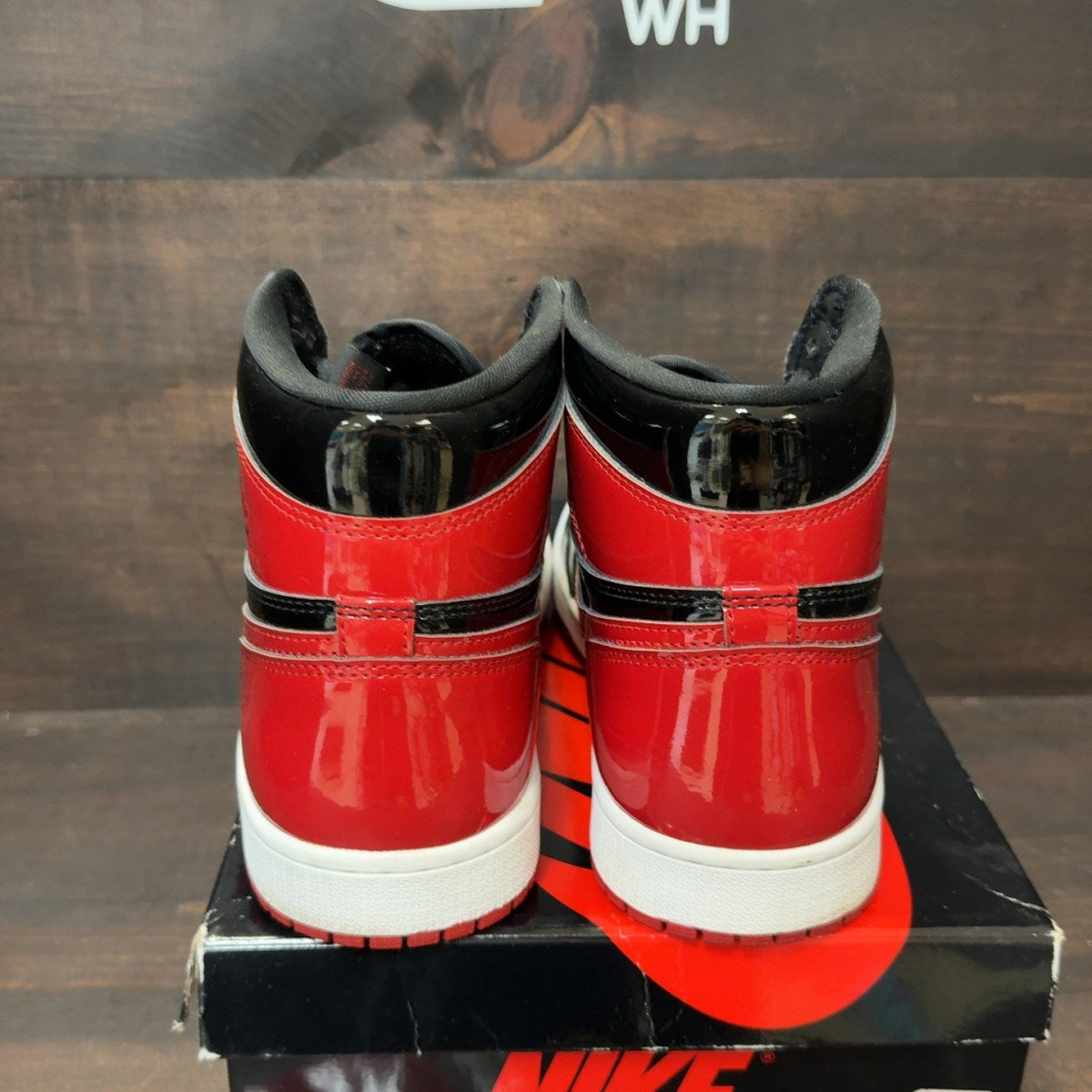 Jordan 1 Retro High OG Patent Bred - Image 5