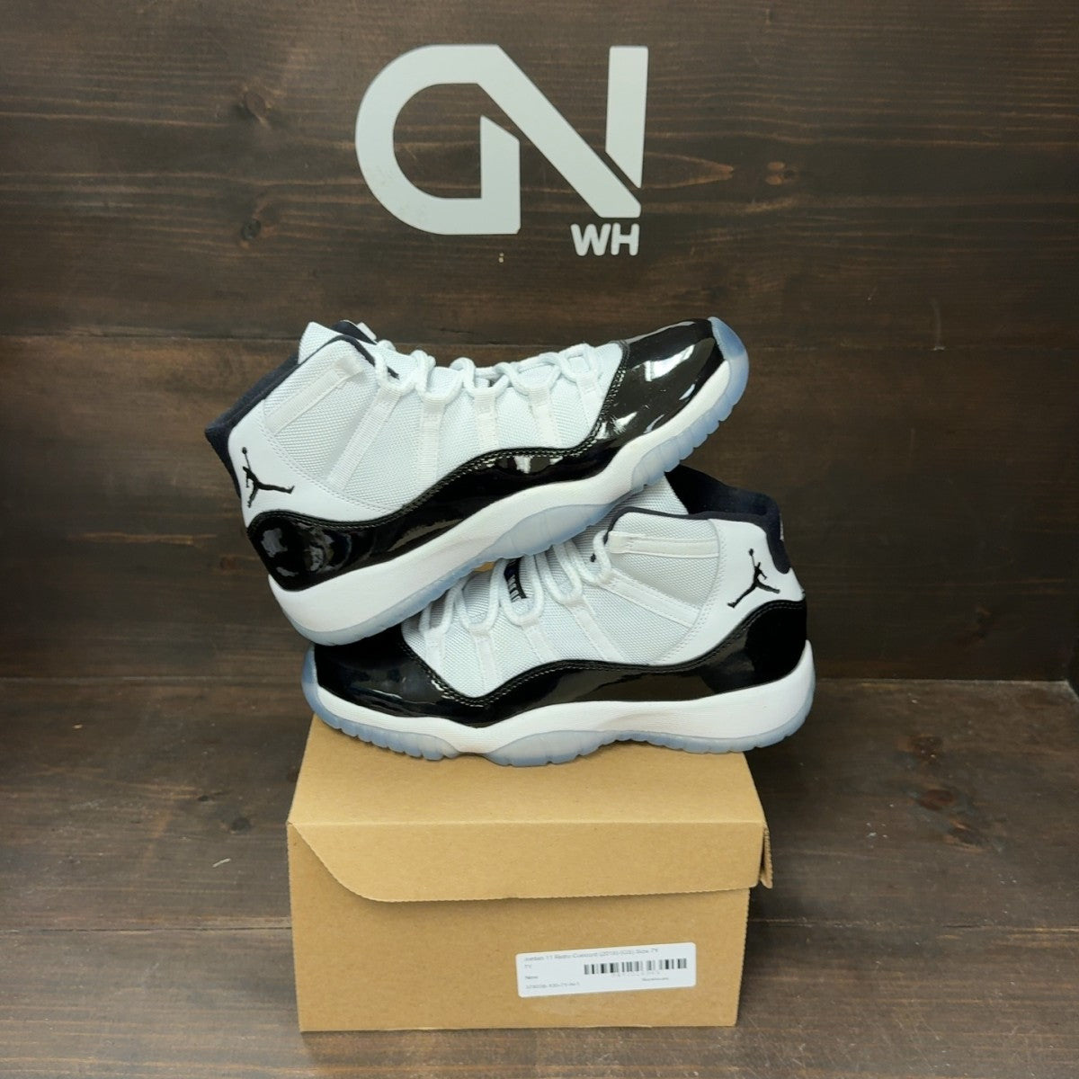 Jordan 11 Retro Concord (2018) (GS) Size 7Y - Image 1