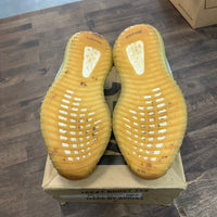 Yeshaya Yeezy 350 (USED)