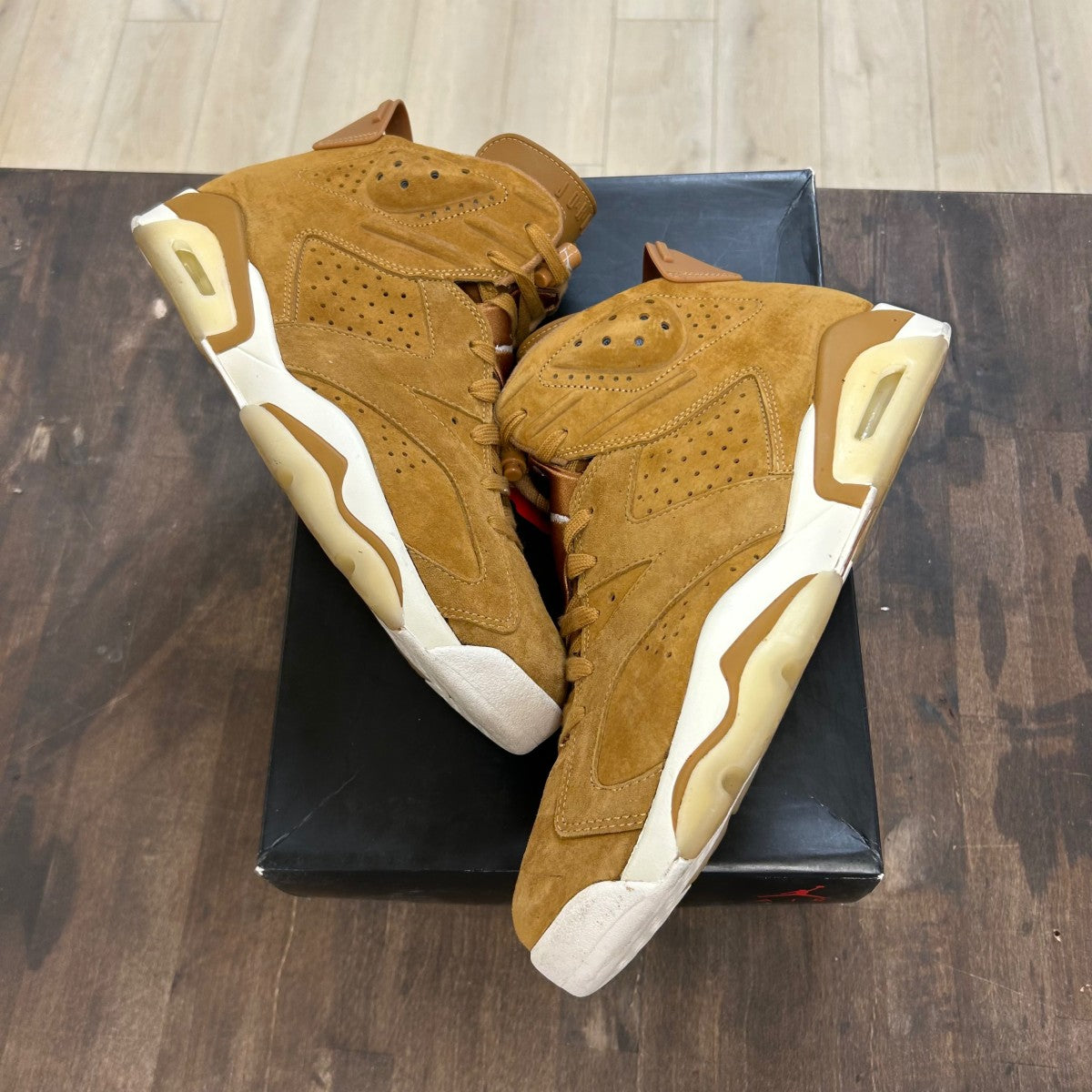 Jordan 6 Retro Wheat Size 11 (Pre-Owned) - Image 1