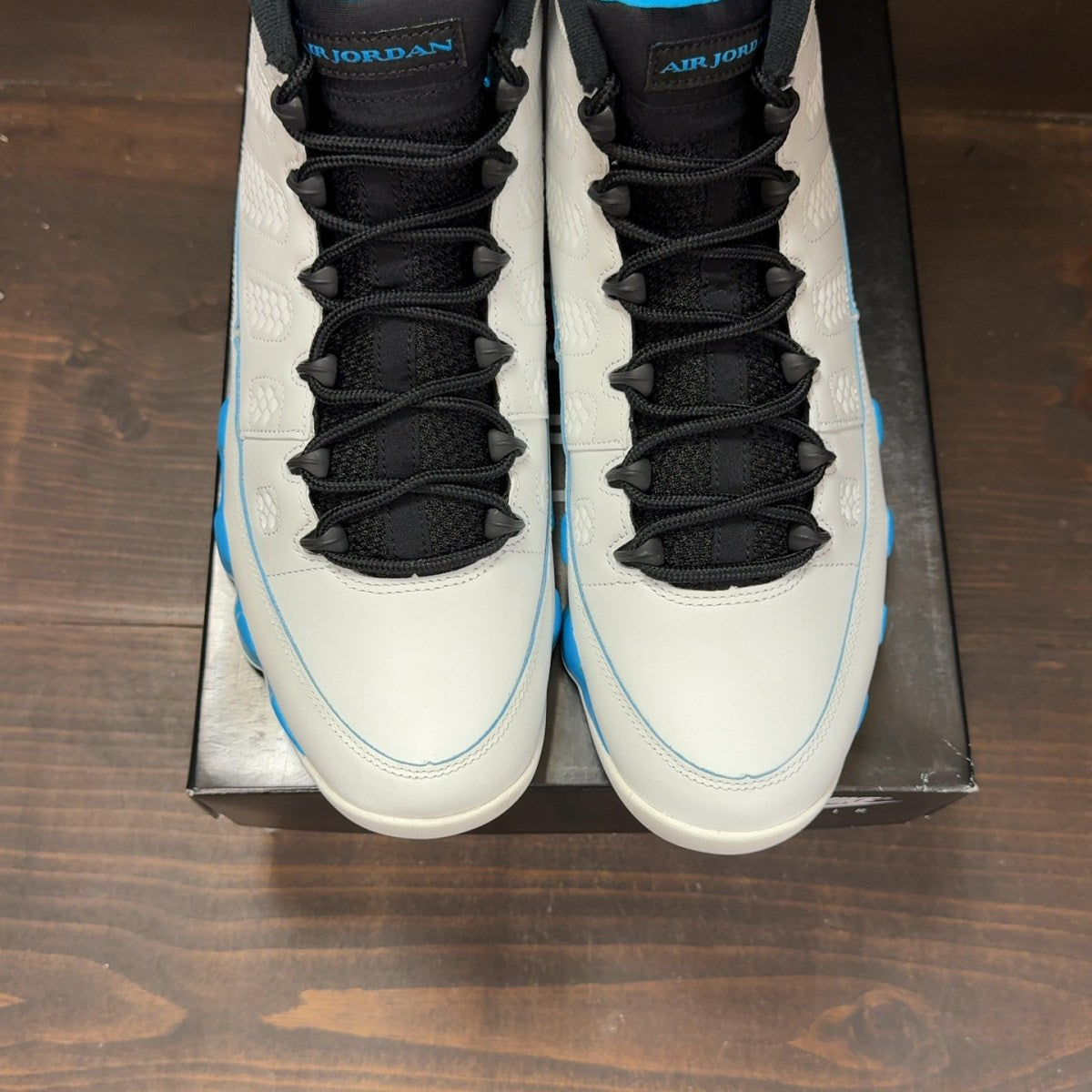 Jordan 9 Retro Powder Blue (2024) - Image 3
