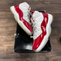 Cherry Jordan 11 (USED)