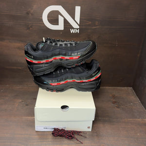Nike Air Max 95 SP Undefeated Black Size 12 - front