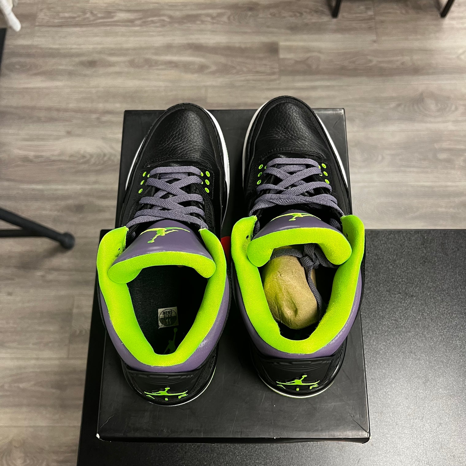 Jordan Retro 3 Joker (USED)