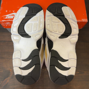 Nike Air Diamond Turf Proto '92 Atlanta Falcons Size 7.5 (Pre-Owned)