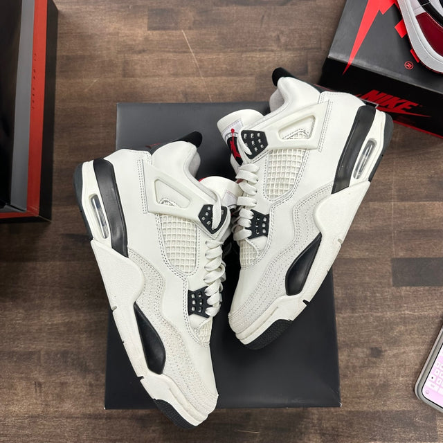 Jordan 4 Retro OG Flight Club - Image 1