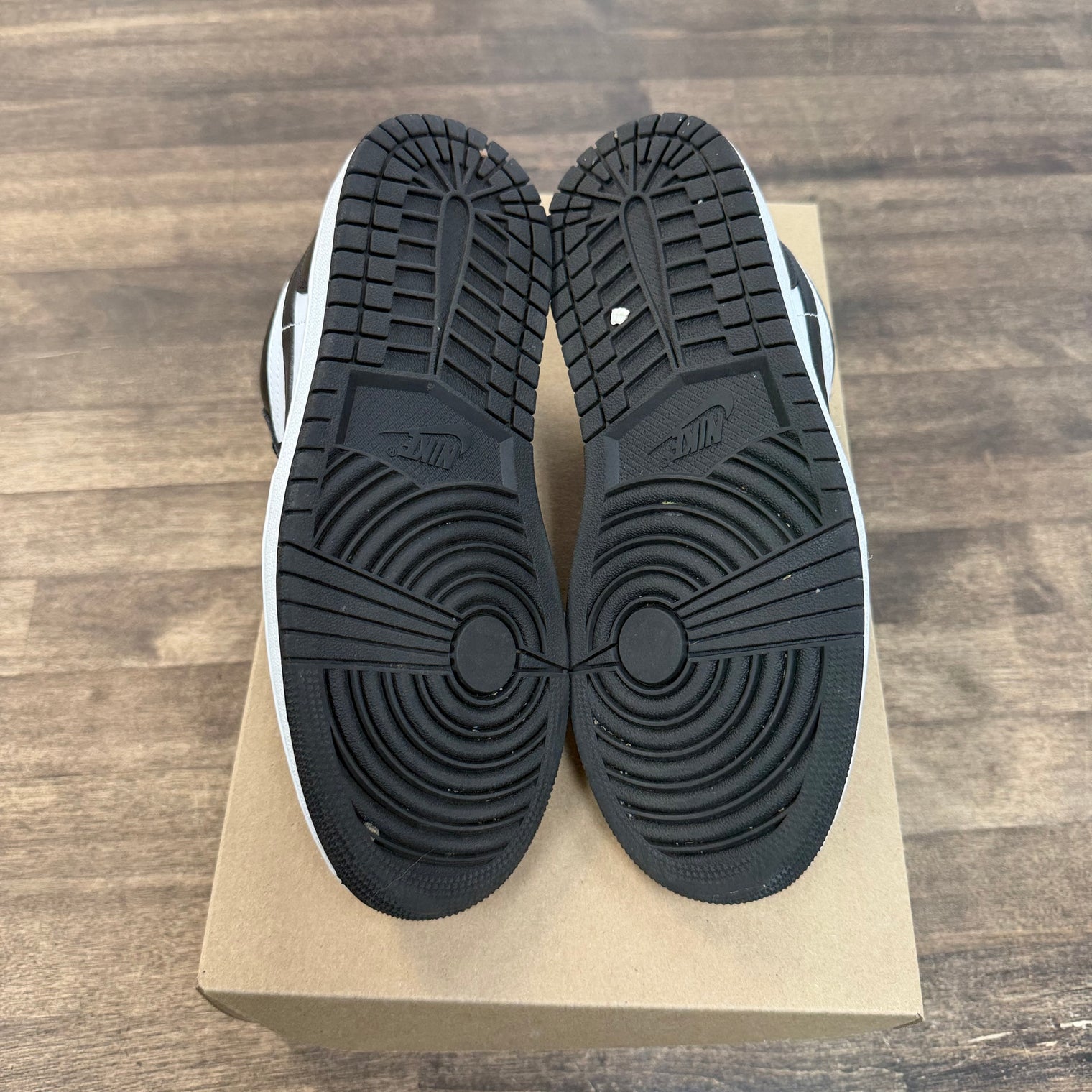 (W) Panda Jordan 1 Low (2023) (USED, No Box)