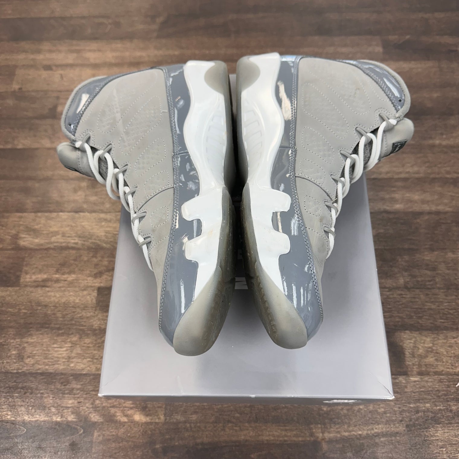 Cool Grey Jordan 9 (2025) (USED)