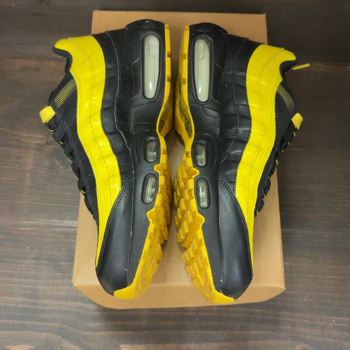 Nike Air Max 95 Frequency Pack Size 11 (Pre-Owned) - Image 4
