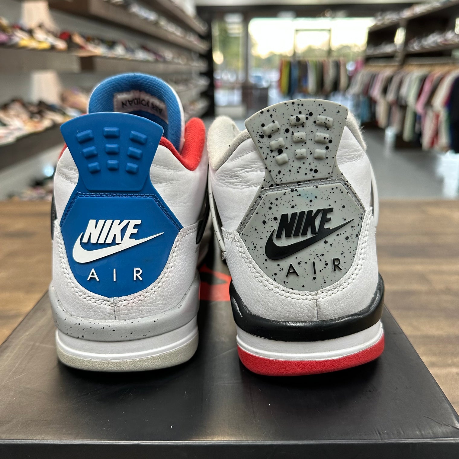 What The Jordan 4 Retro (GS) (USED)