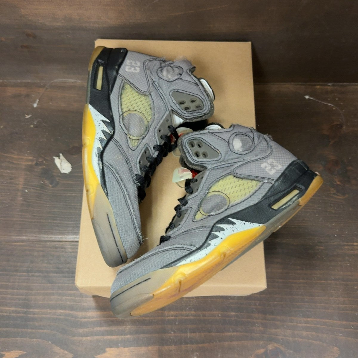 Jordan 5 Retro Off-White Muslin Size 8 (Pre-Owned) - Image 2
