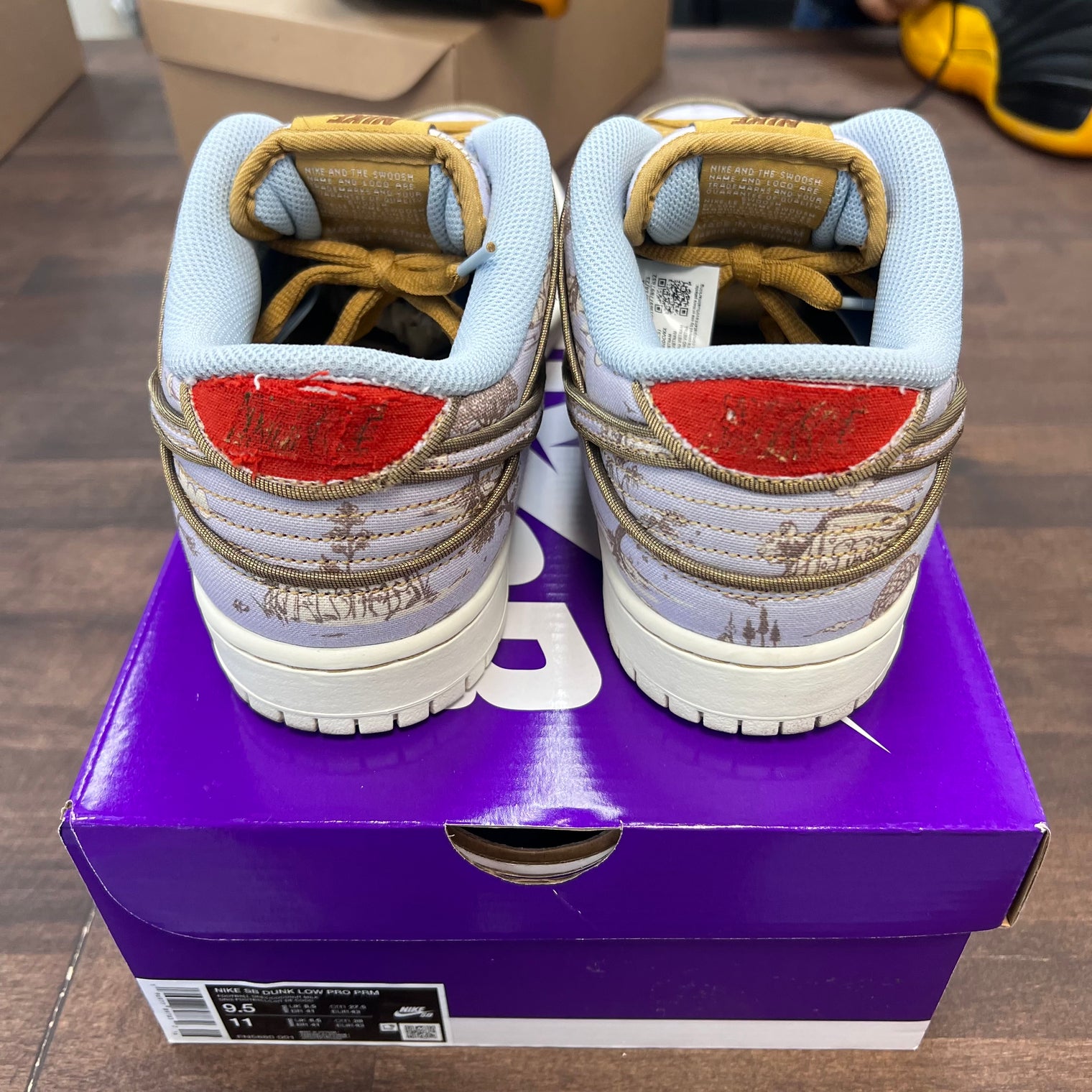 City of Style Nike SB Dunk Low (USED)