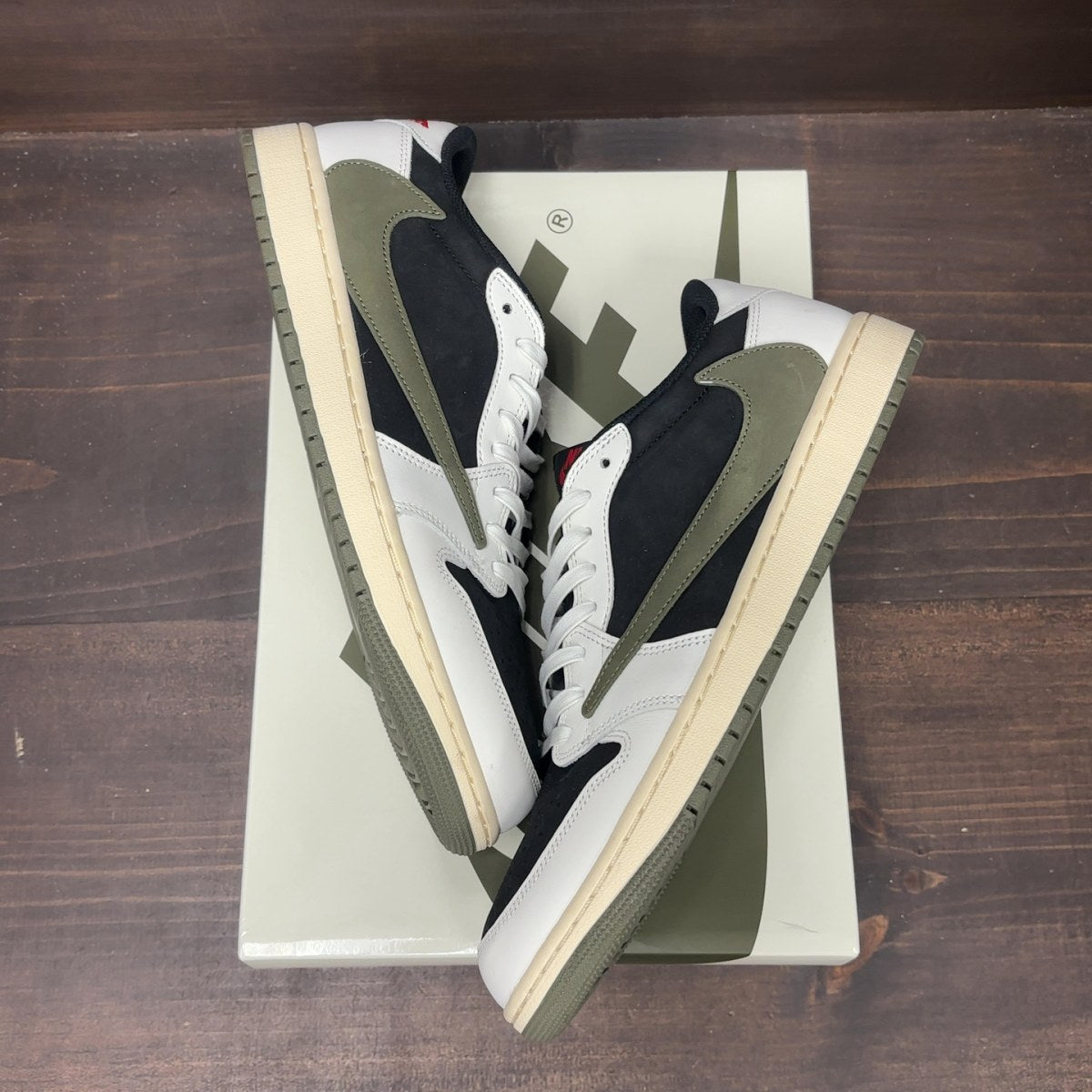 Jordan 1 Retro Low OG SP Travis Scott Olive (Women's) Size 13W (Pre-Owned) - Image 2