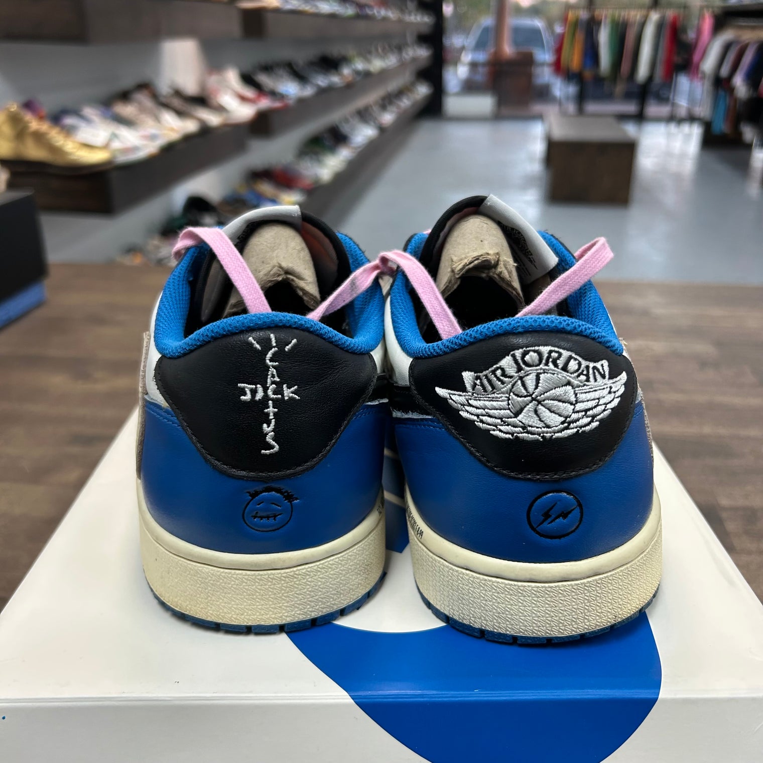 Fragment Travis Scott Jordan 1 Low OG SP (USED)