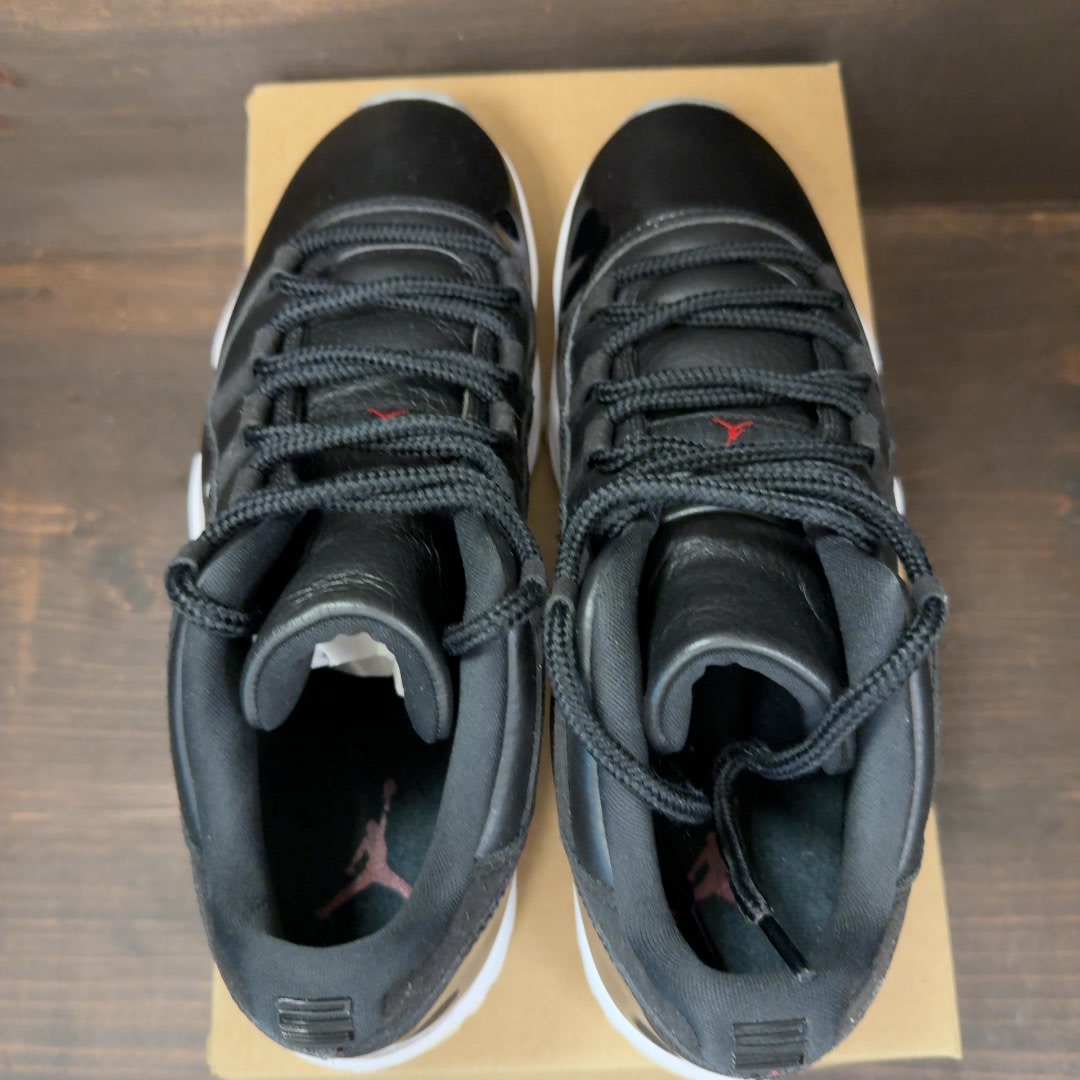 Jordan 11 Retro Low 72-10 Size 10.5 (Pre-Owned) - Image 5