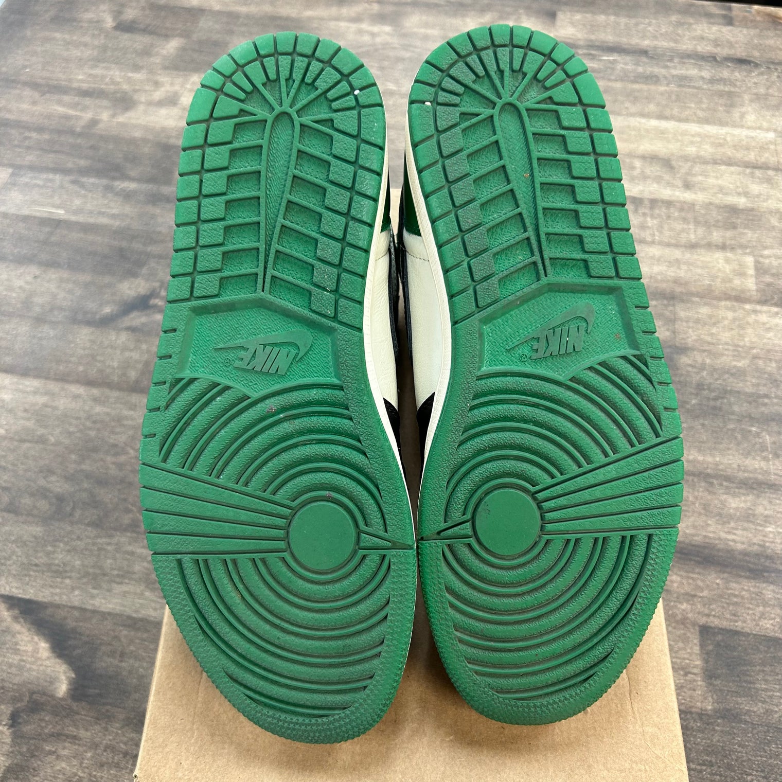 Pine Green Jordan 1 High (2018) (USED, No Box)