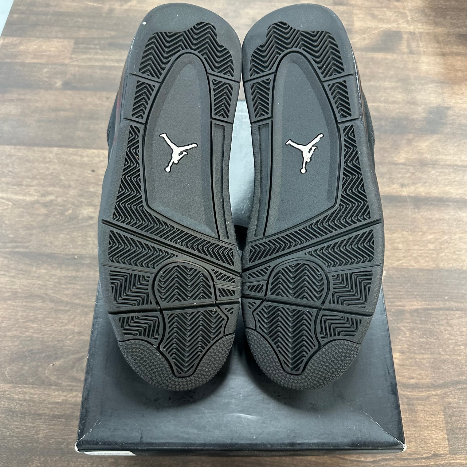 Black Cat Jordan 4 (Lightly Worn)