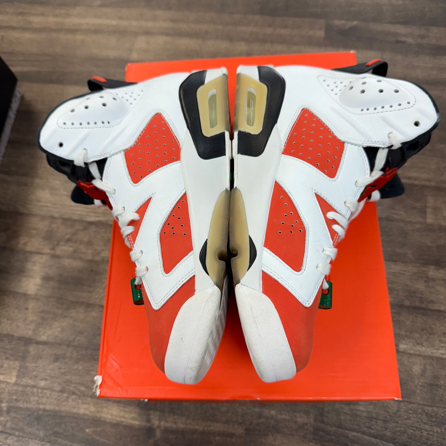 Gatorade Orange Jordan 6 Retro (USED)