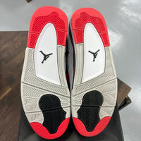 Flight Nostalgia Jordan 4 Retro (USED)
