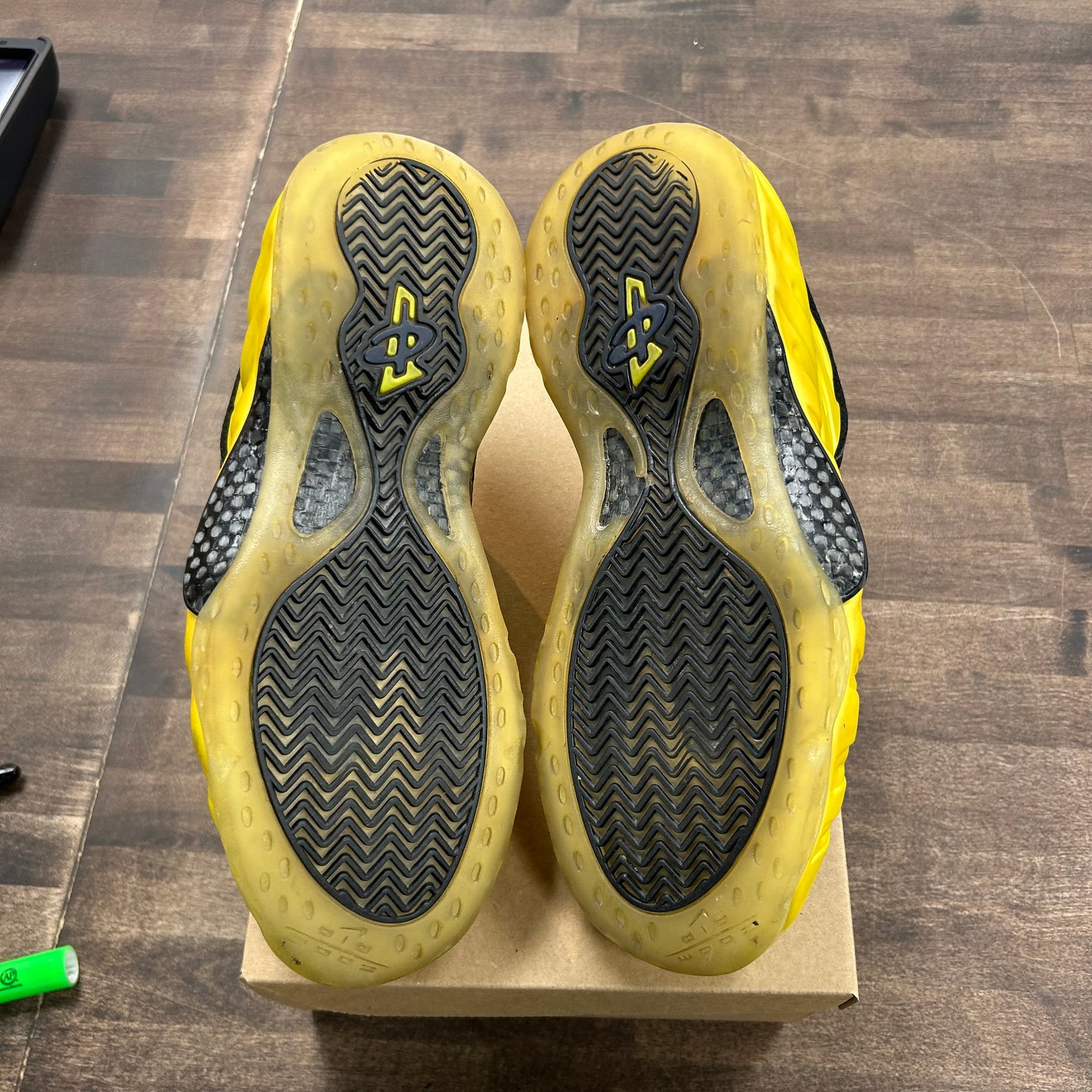 Nike Air Foamposite One Electrolime (US 10.5) (USED, No Box)