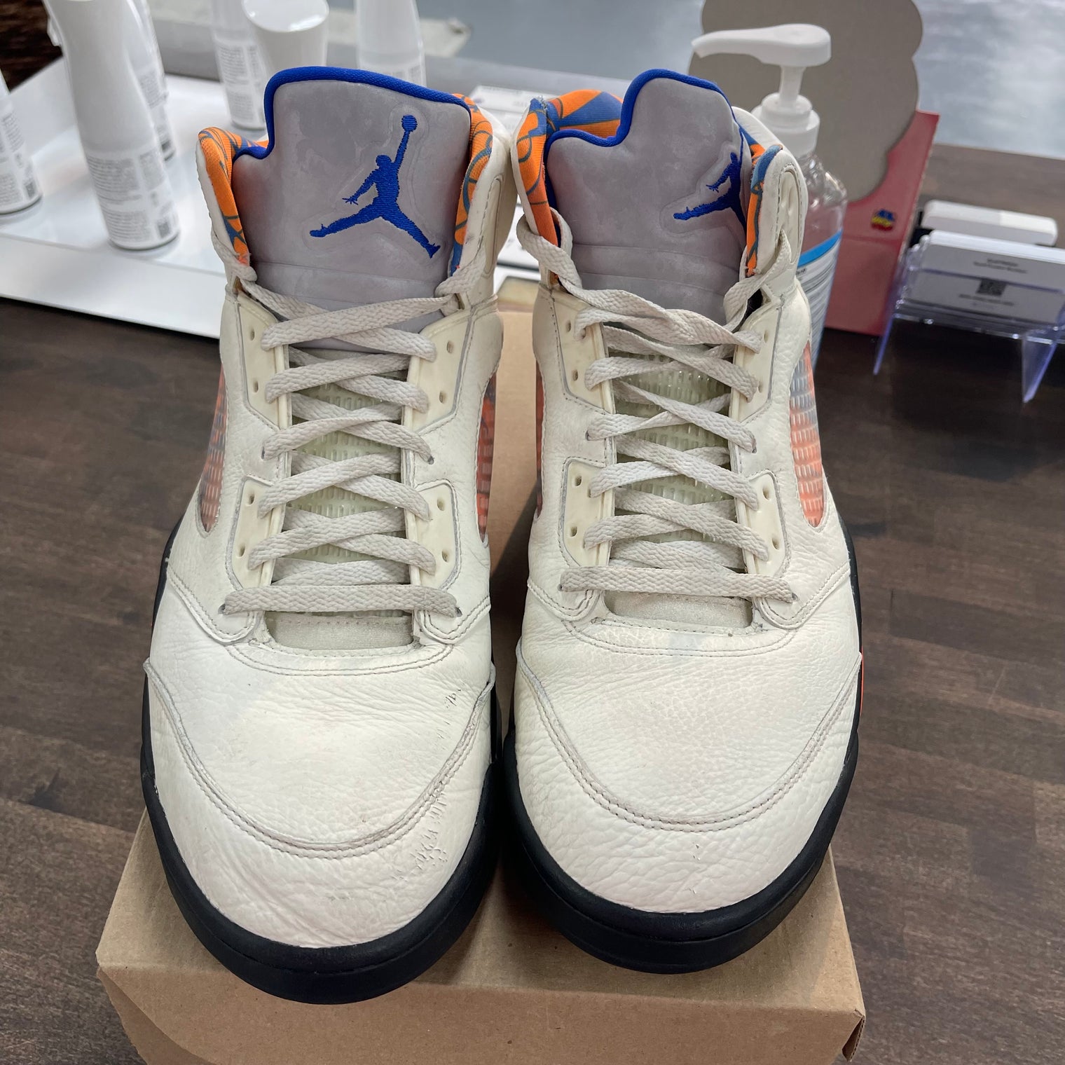 International Flight Jordan 5 (USED,No Box)