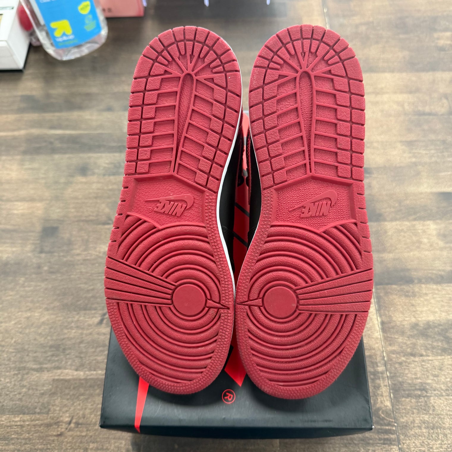 Banned Bred Jordan 1 High (Lightly Worn)