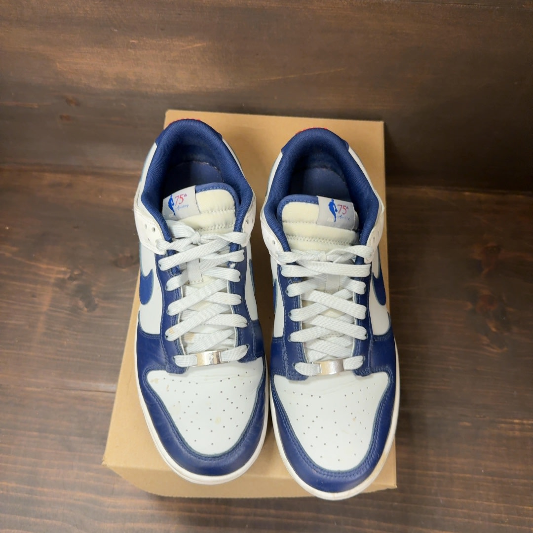 Nike Dunk Low EMB NBA 75th Anniversary Brooklyn Nets Size 9 (Pre-Owned) - Image 3