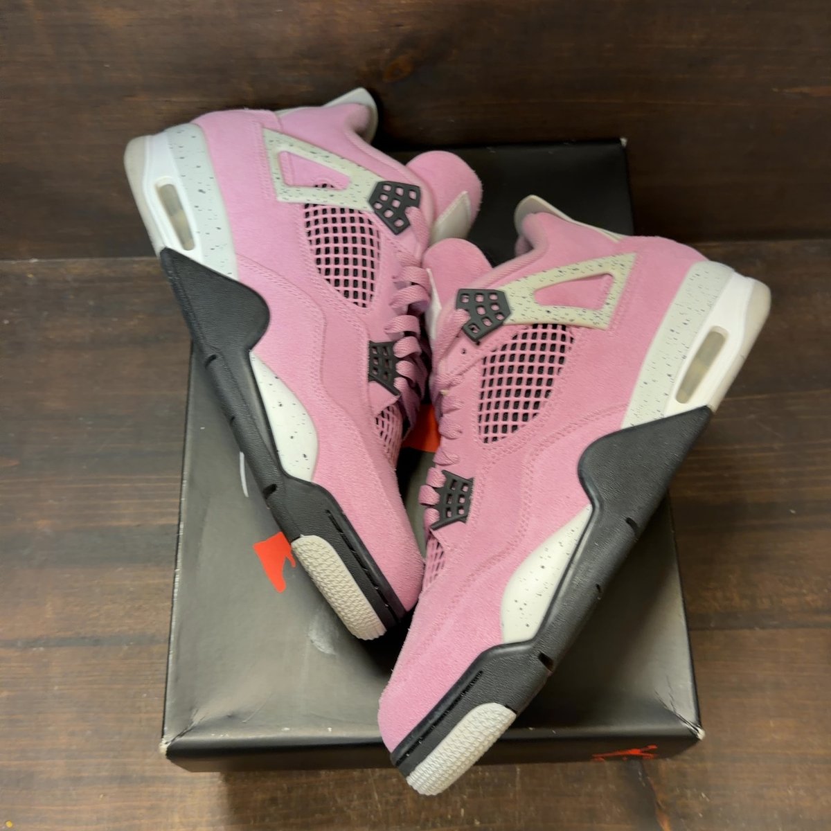 Jordan 4 Retro Orchid (Women's) Size 12W (Pre-Owned) - back