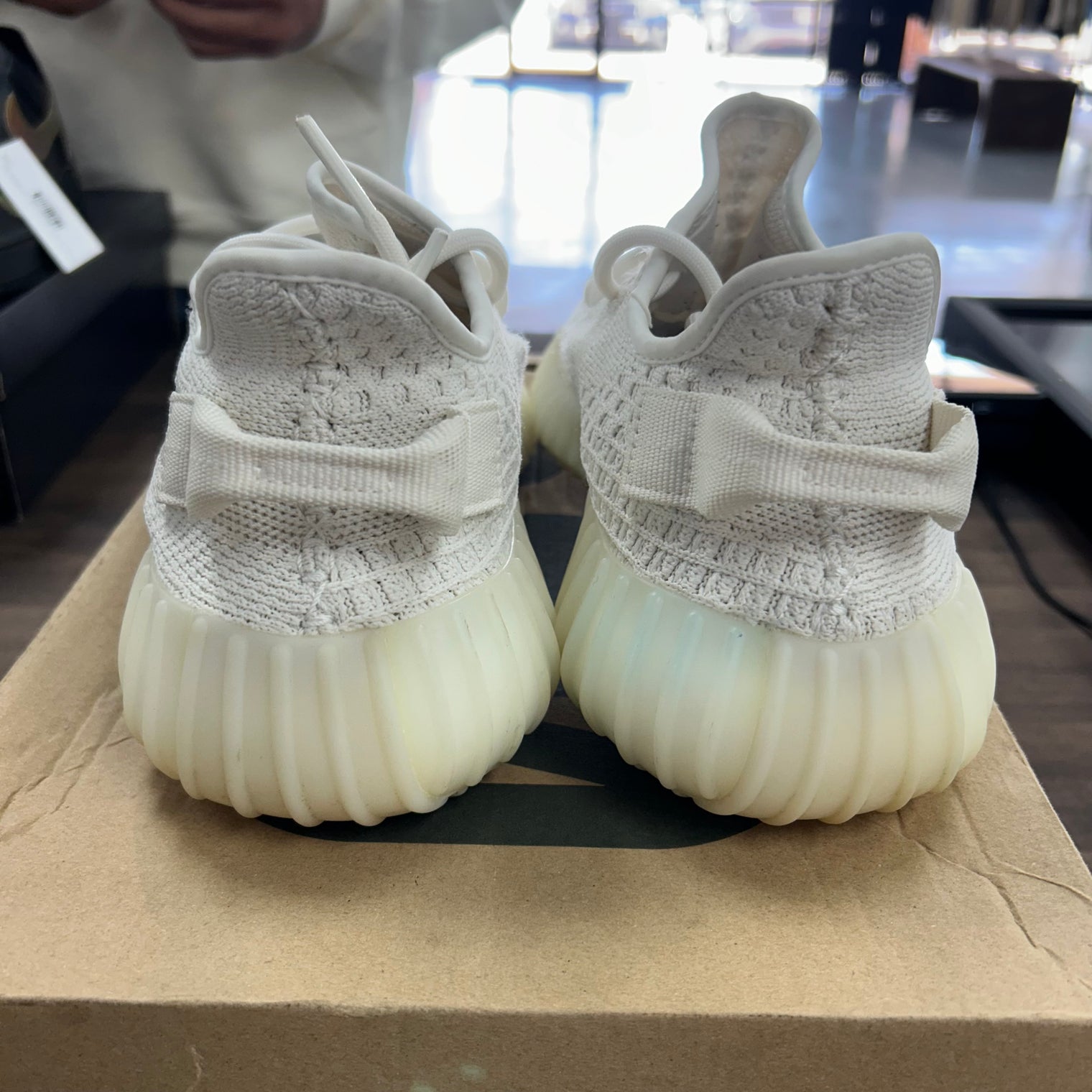 Bone Yeezy 350 (USED)