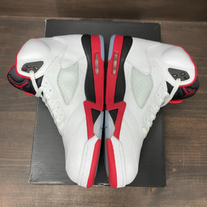 Jordan 5 Retro Fire Red Black Tongue (2025) - Image 4