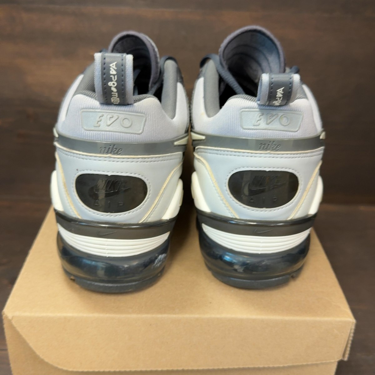 Nike Air VaporMax EVO Wolf Grey Size 11 (Pre-Owned) - Image 5