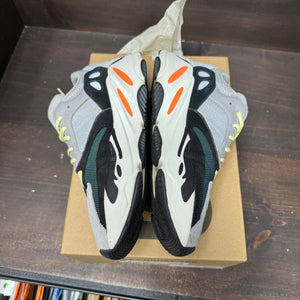 adidas Yeezy Boost 700 Wave Runner Size 9 (Pre-Owned) - tag