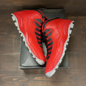 Jordan 10 Retro Bulls Over Broadway Size 13 (Pre-Owned) - back