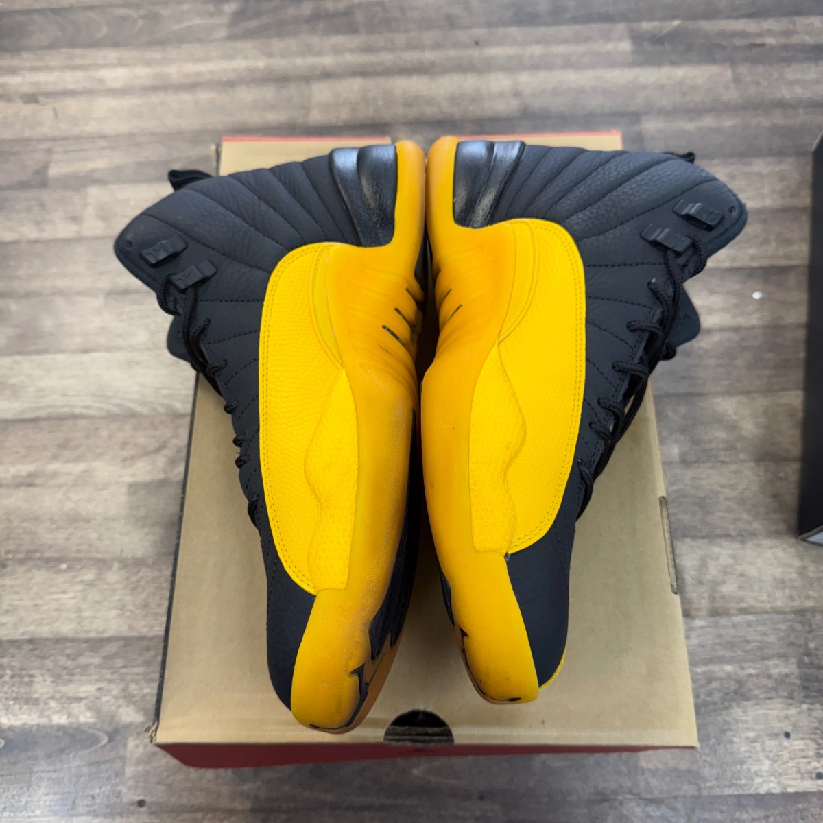 Jordan 12 Retro Black University Gold - Image 3